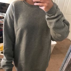 Crewneck